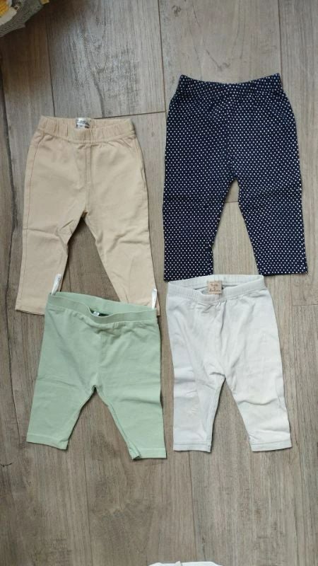 Lot 4 leggings 9 mois
