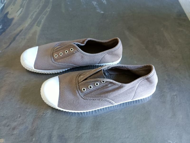 Tennis toile sans lacets