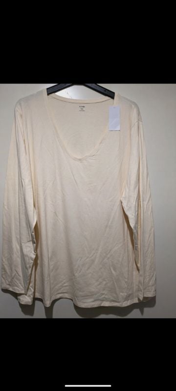 Tee shirt manches longues Kiabi Écru. Taille 54/56