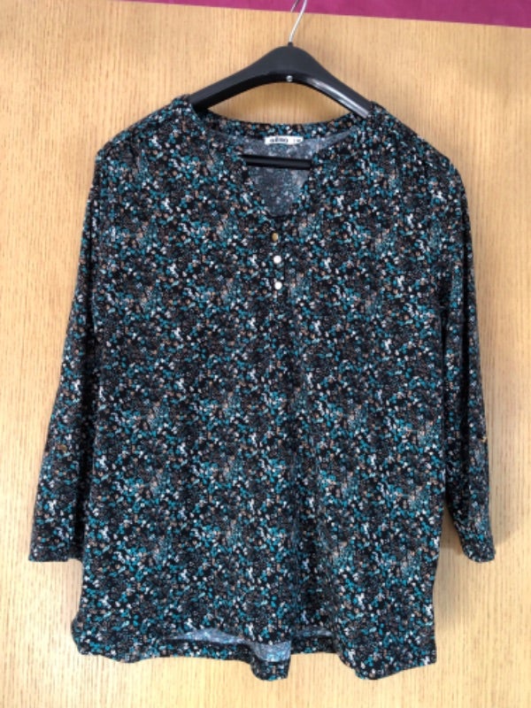 Pull Gémo
