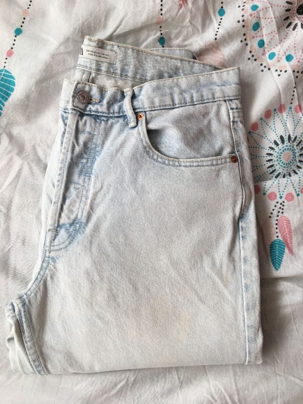 Jean's