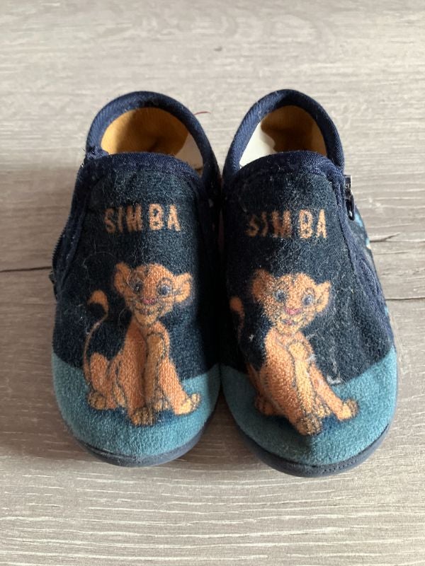 Chaussons garçon Taille 22