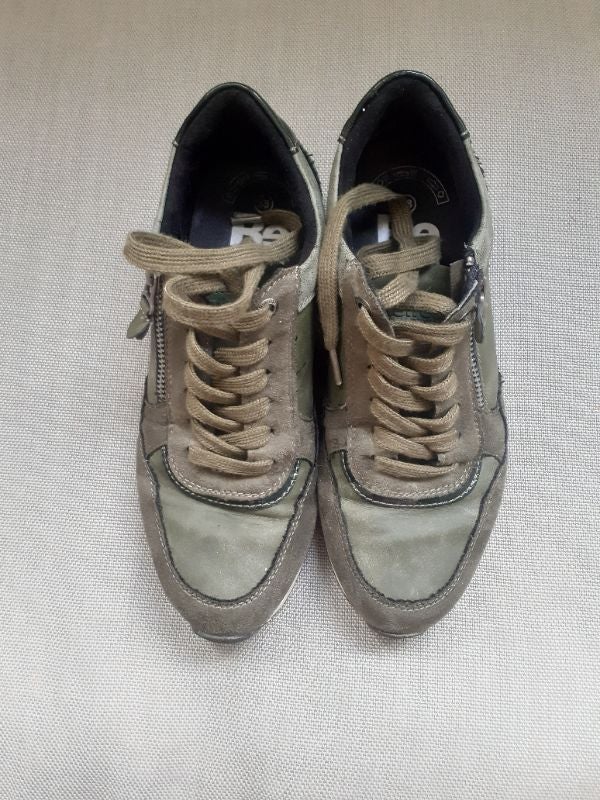Baskets kaki