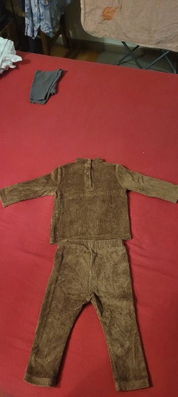 Ensemble pull etcpantalon 12 mois