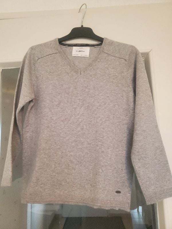 Pull col v