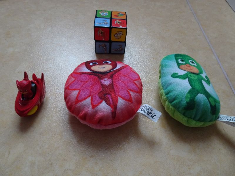 Lot Pyjamasques: Petite voiture métallique de Bibou + 2 porte monnaie  + cadeau