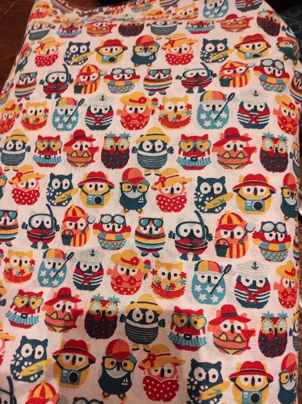 Coupon tissu coton  neuf 50 cm sur laize  2 €