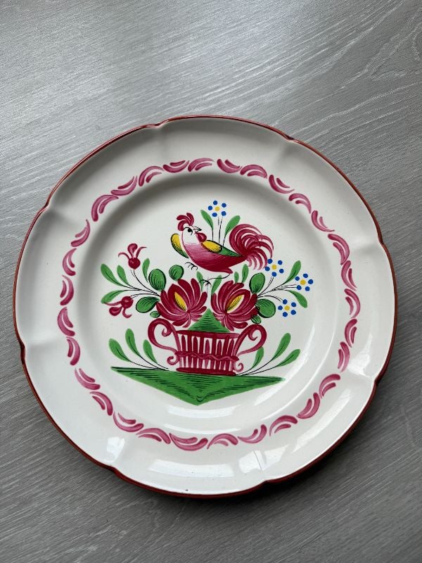 Assiette décorative Coq & Bouquet de fleurs – Faïence Saint Clément n°65