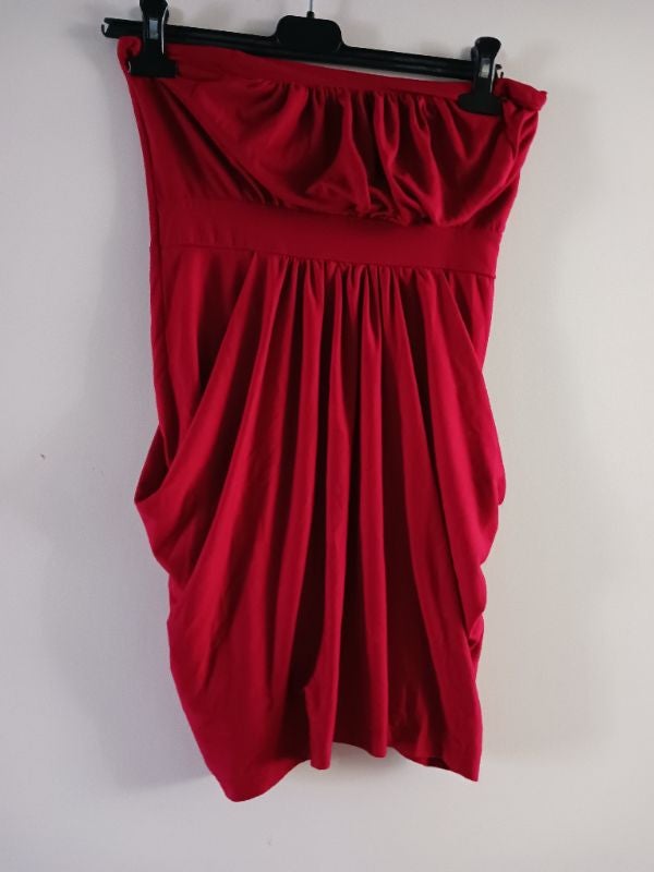 Robe rouge taille 38