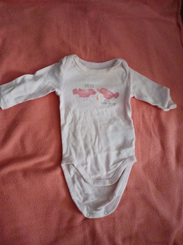 Bodie rose pâle 3 mois