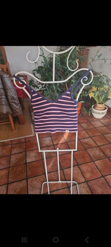 Top courts Pull & bear