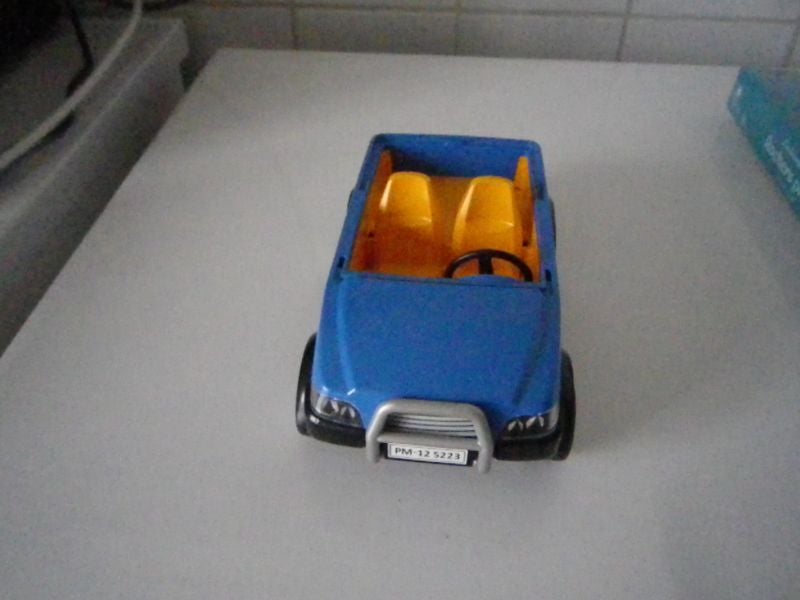 VOITURE