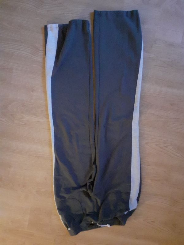 Jogging taille 16ans