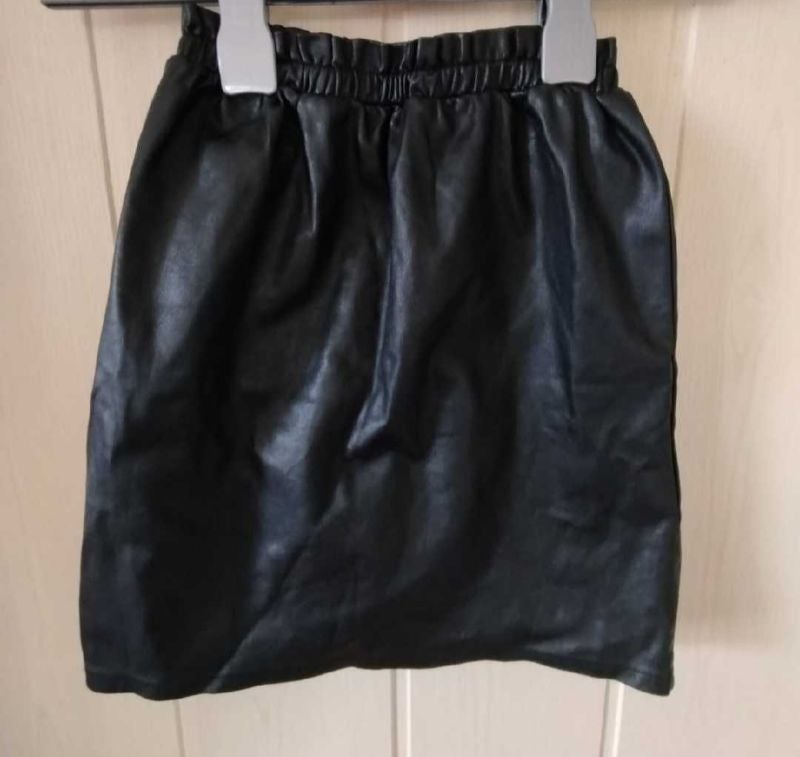 Jupe simili cuir Kiabi 10 ans