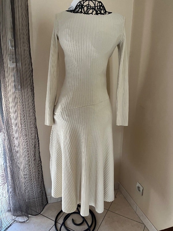Robe Zara beige coteléeTaille M