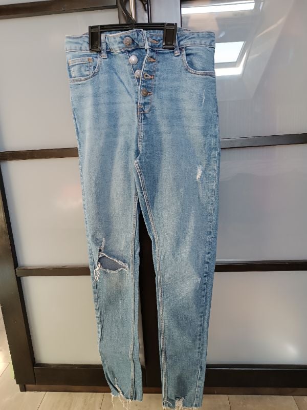 Jean à trou Kiabi Taille XS