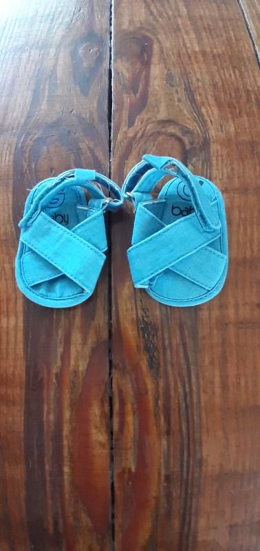 Sandalettes bébé