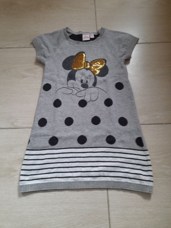 Robe manches courtes