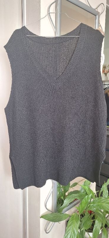 Tee shirt noir en laine