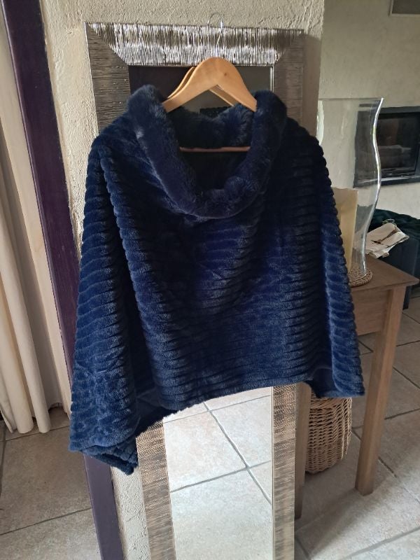 Poncho bleu nuit