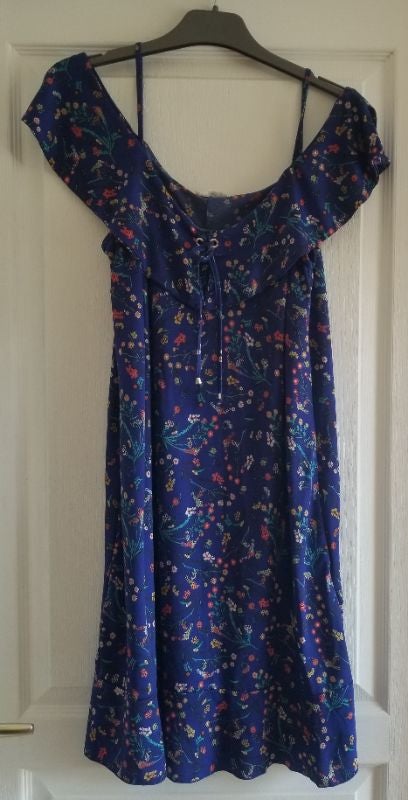 Robe fleurie bleue