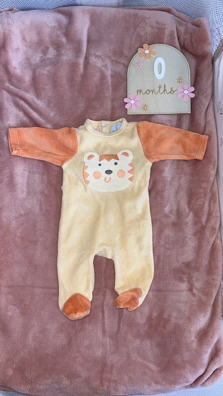 Pyjama Grenouillère bébé taille 0 mois tex baby