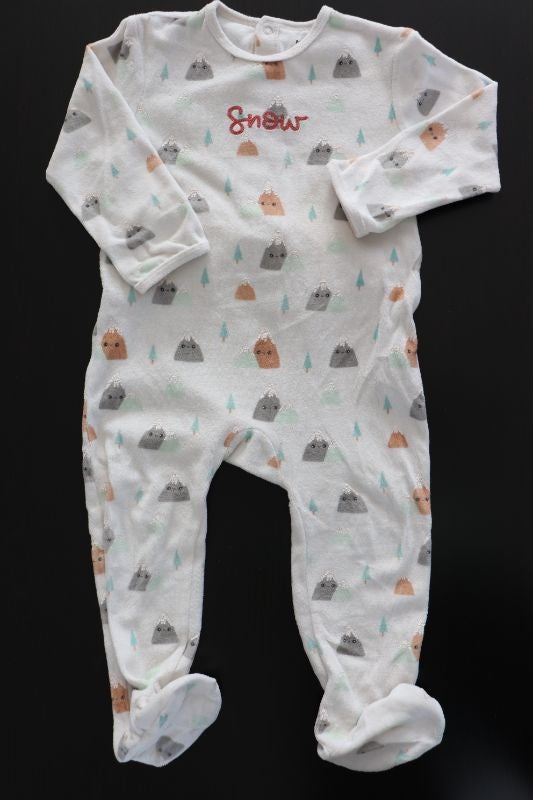 pyjama snow