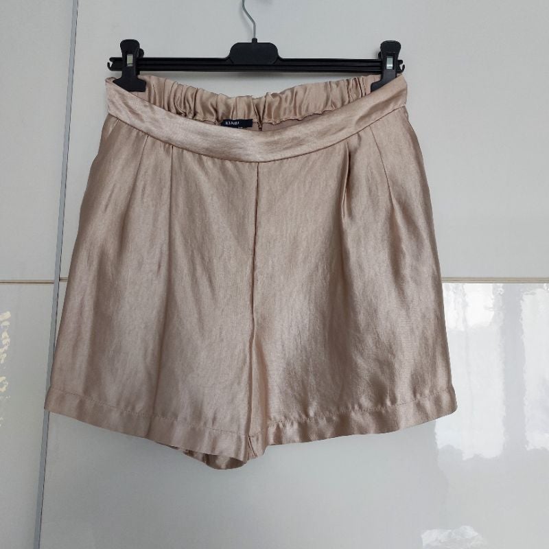 Short habillé