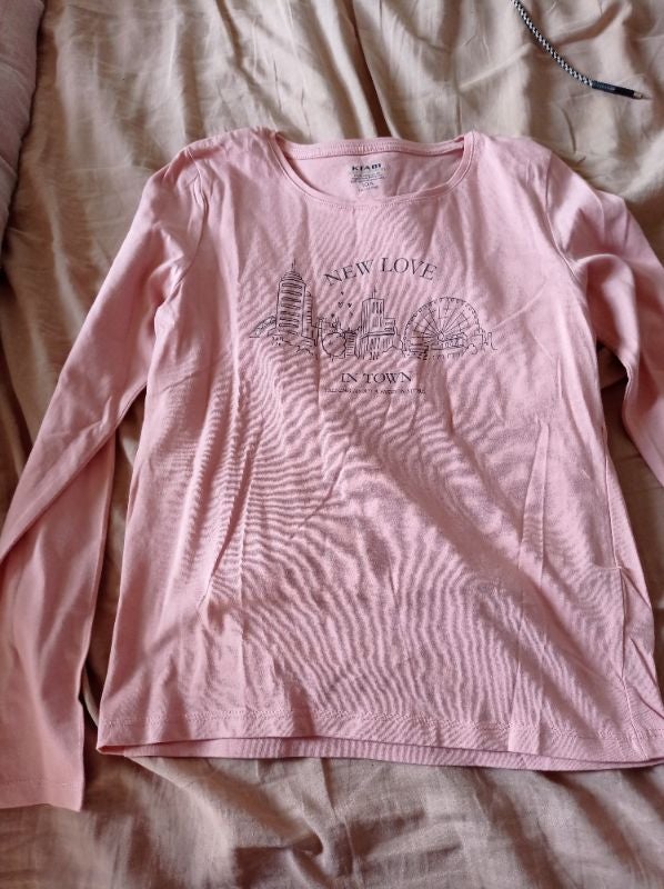 Tee shirt