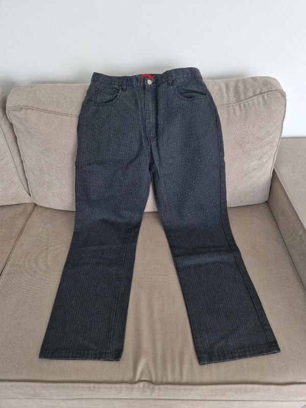 Pantalon homme noir à rayures grises Tissaia