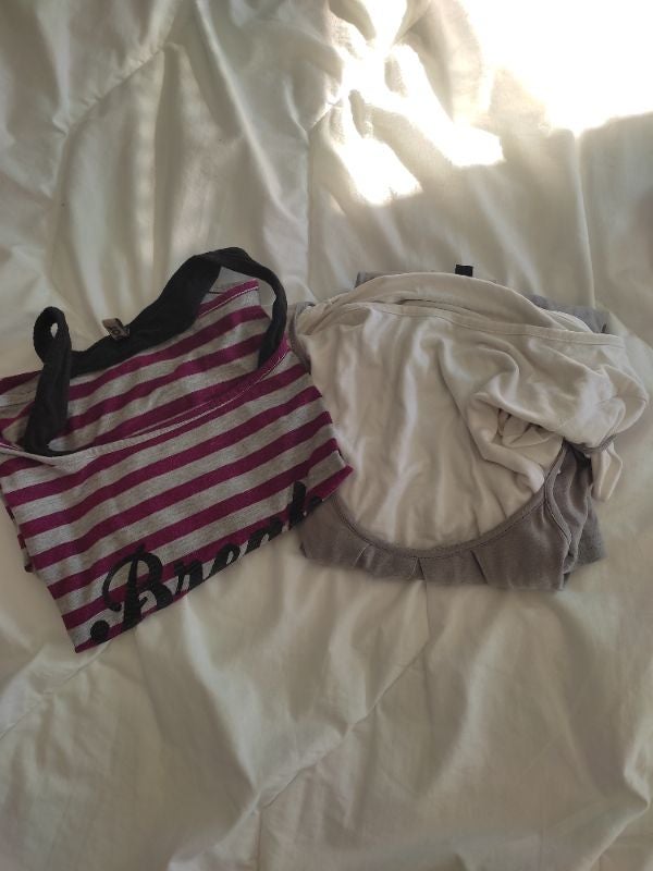Lot de deux tee-shirts taille 38