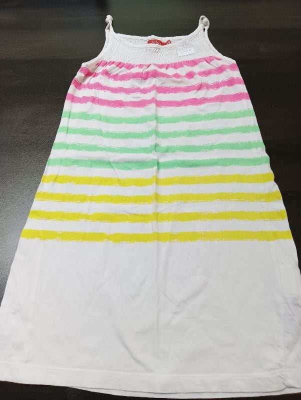 Robe 8 ans