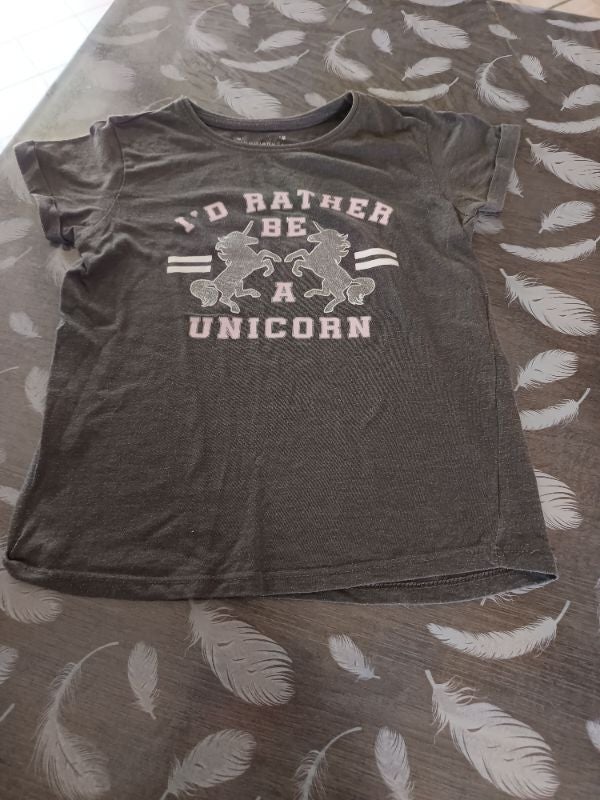 Tee shirt