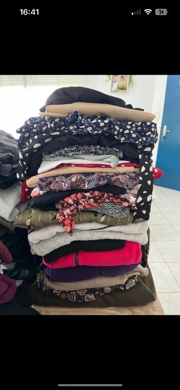 Lot de vêtements femme