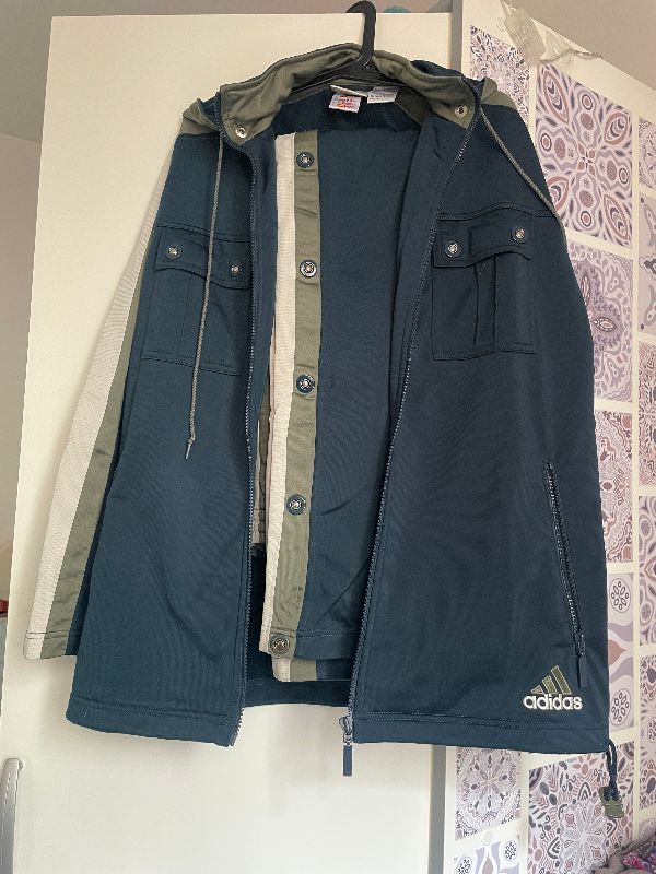 Survetement vintage sweat ouvert zippé+bas boutonné sur les cotés, bleu petrole blanc cassé et kaki